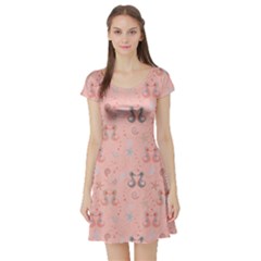 Pink Pattern With Sea Horses Shells And Stars Short Sleeve Skater Dress