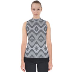 Triangle Wave Chevron Grey Sign Star Shell Top
