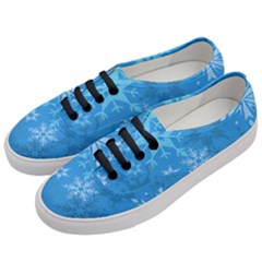 Snowflakes Cool Blue Star Women s Classic Low Top Sneakers