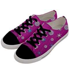 Snowflakes 3d Random Overlay Men s Low Top Canvas Sneakers by BangZart