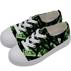 Hot Day In Dallas 28 Kids  Low Top Canvas Sneakers by bestdesignintheworld