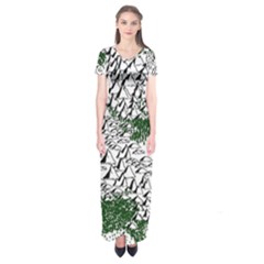 Montains Hills Green Forests Short Sleeve Maxi Dress