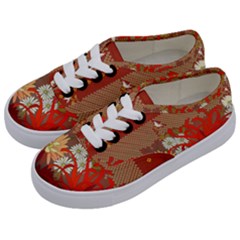 Abstract Background Flower Design Kids  Classic Low Top Sneakers