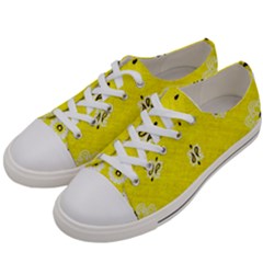 Grunge Yellow Bandana Women s Low Top Canvas Sneakers by dressshop