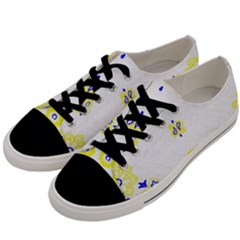 Faded Yellow Bandana Men s Low Top Canvas Sneakers by dressshop