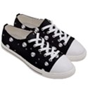 Pattern Skull Stars Halloween Gothic on black background Women s Low Top Canvas Sneakers View3