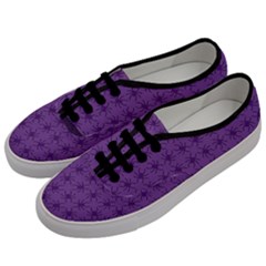 Pattern Spiders Purple And Black Halloween Gothic Modern Men s Classic Low Top Sneakers by genx