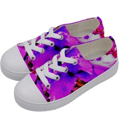 Abstract Ultra Violet Purple Iris On Red And Pink Kids  Low Top Canvas Sneakers by myrubiogarden