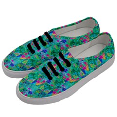Garden Quilt Painting With Hydrangea And Blues Men s Classic Low Top Sneakers by myrubiogarden