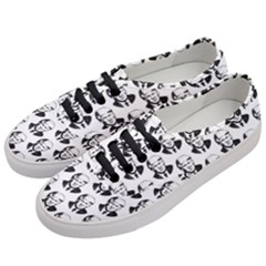 Trump Retro Face Pattern Maga Black And White Us Patriot Women s Classic Low Top Sneakers by snek