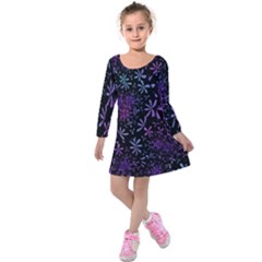 Retro Lilac Pattern Kids  Long Sleeve Velvet Dress by WensdaiAmbrose