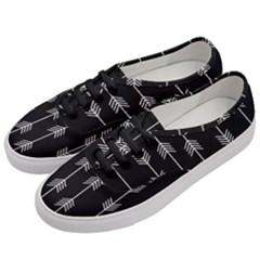 Black And White Abstract Pattern Women s Classic Low Top Sneakers by Valentinaart