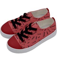 Funny Bacon Slices Pattern Infidel Vintage Red Meat Background  Kids  Low Top Canvas Sneakers by genx