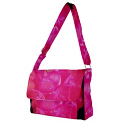 Single Geranium Blossom Full Print Messenger Bag