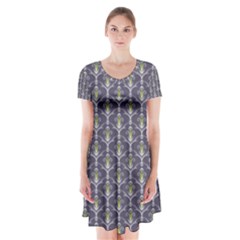 Seamless Pattern Background Fleu Short Sleeve V-neck Flare Dress