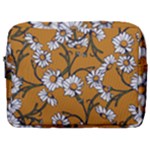 Daisy Make Up Pouch (Large)