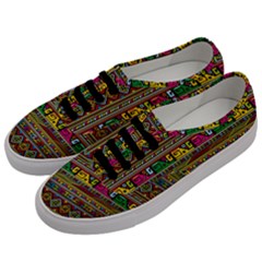 Traditional Africa Border Wallpaper Pattern Colored Men s Classic Low Top Sneakers by EDDArt