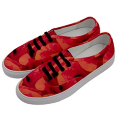 Poppies  Men s Classic Low Top Sneakers by HelgaScand