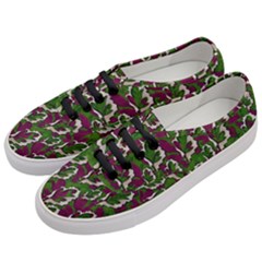 Green Fauna And Leaves In So Decorative Style Women s Classic Low Top Sneakers by pepitasart