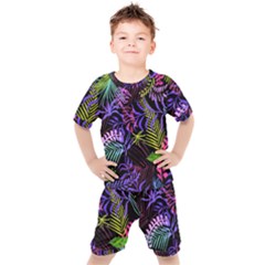 Leaves  Kids  Tee And Shorts Set by Sobalvarro