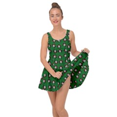 Retro Girl Daisy Chain Pattern Green Inside Out Casual Dress by snowwhitegirl