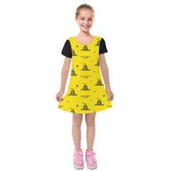 Gadsden Flag Don t Tread On Me Yellow And Black Pattern With American Stars Kids  Short Sleeve Velvet Dress