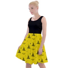 Gadsden Flag Don t Tread On Me Yellow And Black Pattern With American Stars Knee Length Skater Dress