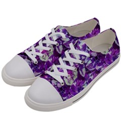 Botanical Violet Print Pattern 2 Women s Low Top Canvas Sneakers by dflcprintsclothing