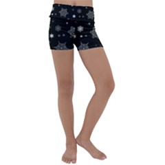 Christmas Snowflake Seamless Pattern With Tiled Falling Snow Kids  Lightweight Velour Yoga Shorts by Vaneshart