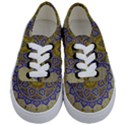 Image Star Pattern Mosque Tashkent Kids  Classic Low Top Sneakers View1