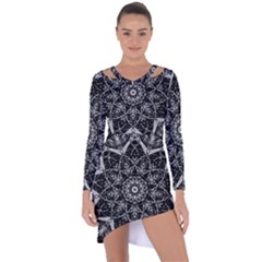 Black And White Pattern Asymmetric Cut-out Shift Dress by Sobalvarro