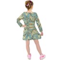Light Colors Ethnic Decorative Pattern Batik Kids  Long Sleeve Velvet Dress View2