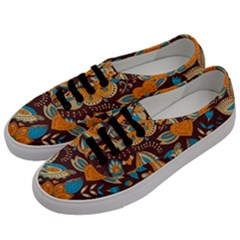 Butterfly And Flowers Men s Classic Low Top Sneakers by goljakoff