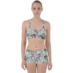 Green Flora Perfect Fit Gym Set by goljakoff
