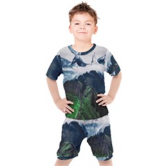 Whales Peak Kids  Tee And Shorts Set by goljakoff