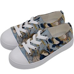 Famous Heroes Of The Kabuki Stage Played By Frogs  Kids  Low Top Canvas Sneakers by Sobalvarro