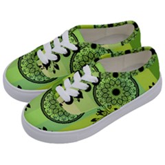 Green Grid Cute Flower Mandala Kids  Classic Low Top Sneakers by Magicworlddreamarts1