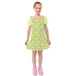Vector Fruits pattern, pastel colors, yellow background Kids  Short Sleeve Velvet Dress