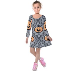 Pumpkin Pattern Kids  Long Sleeve Velvet Dress by InPlainSightStyle