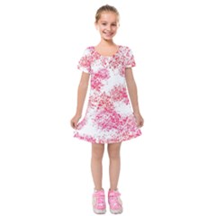 Red Splashes On A White Background Kids  Short Sleeve Velvet Dress by SychEva