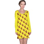 Vector Burgers, fast food sandwitch pattern at yellow Long Sleeve Nightdress