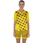 Vector Burgers, fast food sandwitch pattern at yellow Satin Short Sleeve Pajamas Set