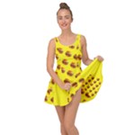 Vector Burgers, fast food sandwitch pattern at yellow Inside Out Casual Dress