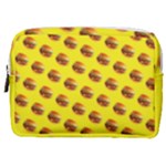 Vector Burgers, fast food sandwitch pattern at yellow Make Up Pouch (Medium)