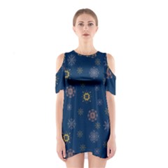Magic Snowflakes Shoulder Cutout One Piece Dress by SychEva