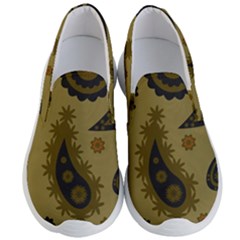 Floral Pattern Paisley Style Paisley Print  Doodle Background Men s Lightweight Slip Ons by Eskimos