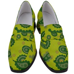Floral Pattern Paisley Style Paisley Print  Doodle Background Women s Chunky Heel Loafers by Eskimos