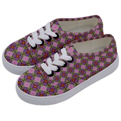 Seamless Psychedelic Pattern Kids  Classic Low Top Sneakers