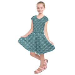 Bubble Wrap Kids  Short Sleeve Dress by artworkshop
