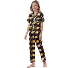 Flowers Pattern Kids  Satin Short Sleeve Pajamas Set by Sparkle